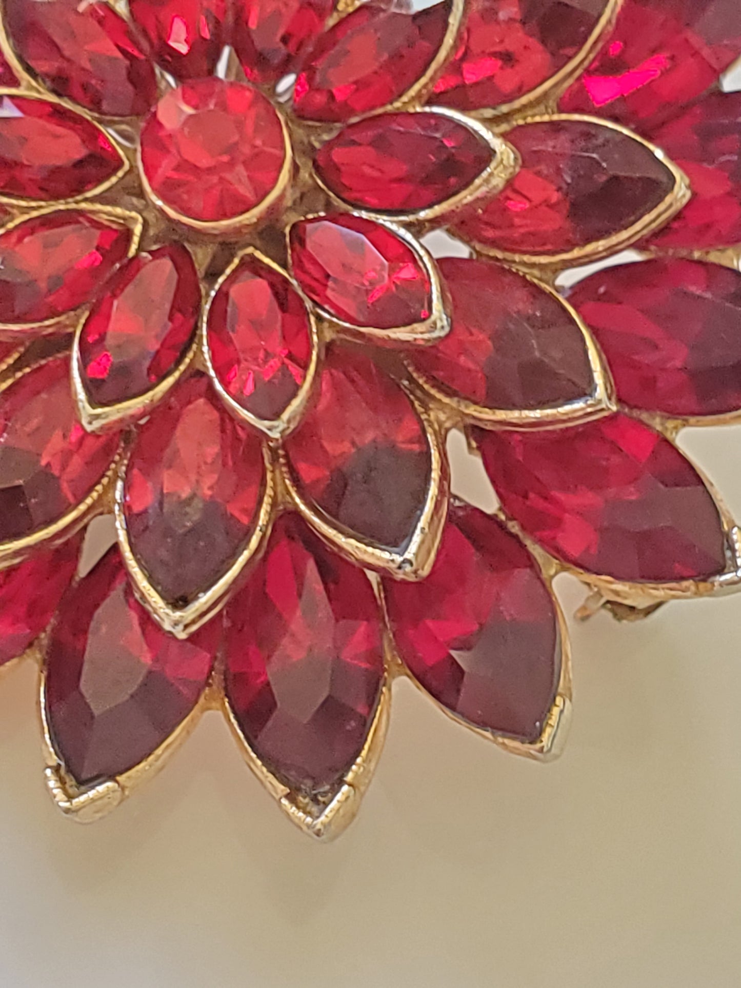 Vintage Ora Designer Red Glass Flower Brooch