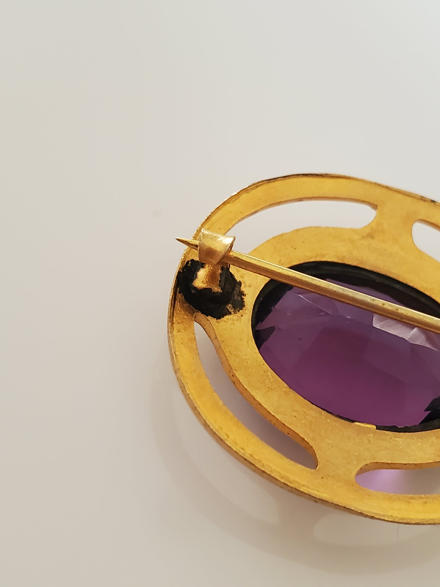 Vintage Purple Stone C-Clasp Brooch