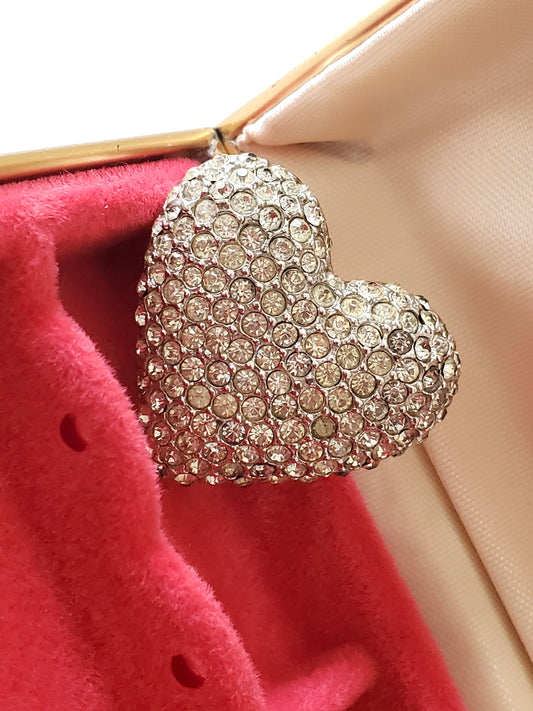 Vintage Weiss Designer Heart Rhinestone Brooch