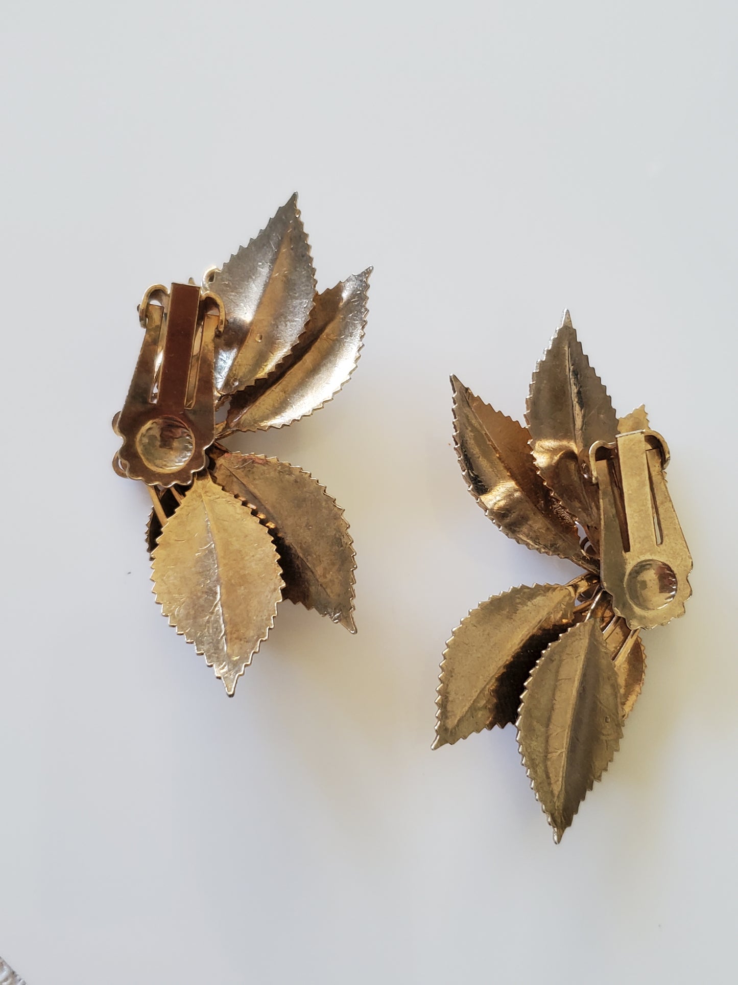 Vintage Mid-Century Textured Leaf Rhinestone Clip-On Earrings