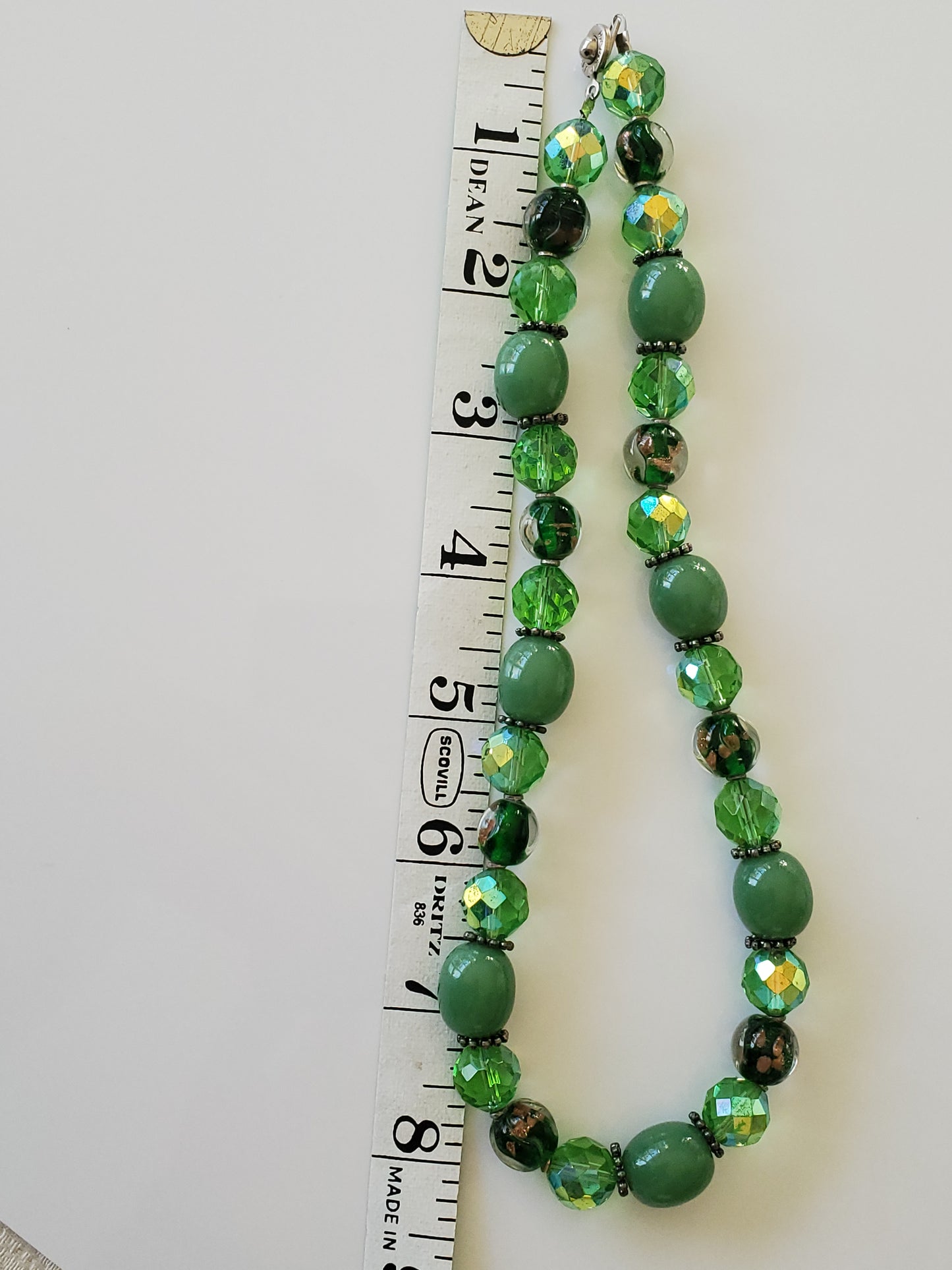 Green Glass Beaded Choker Necklace