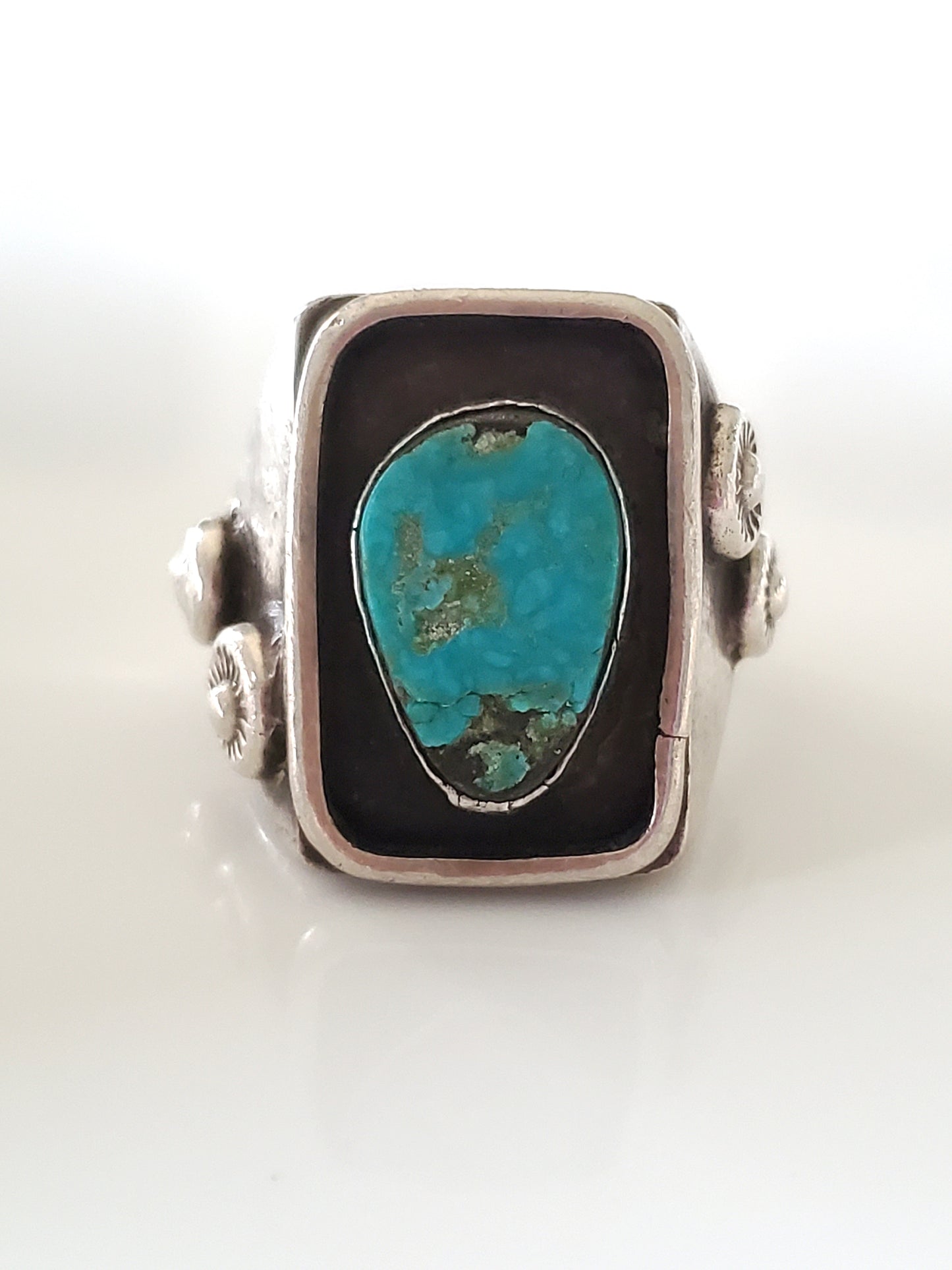 Vintage Native American Repose Shadow Box Men’s Ring