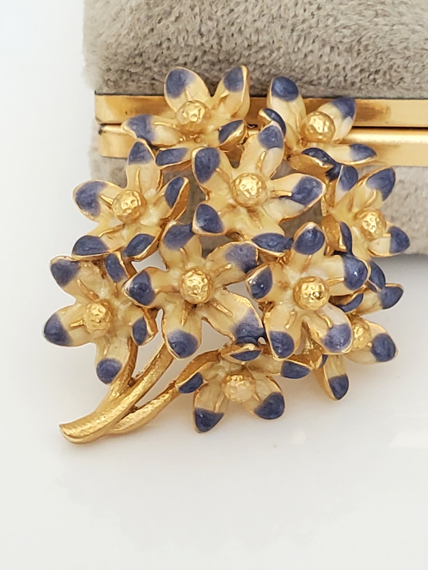 Vintage Joan Rivers Floral Bouquet Pin Brooch