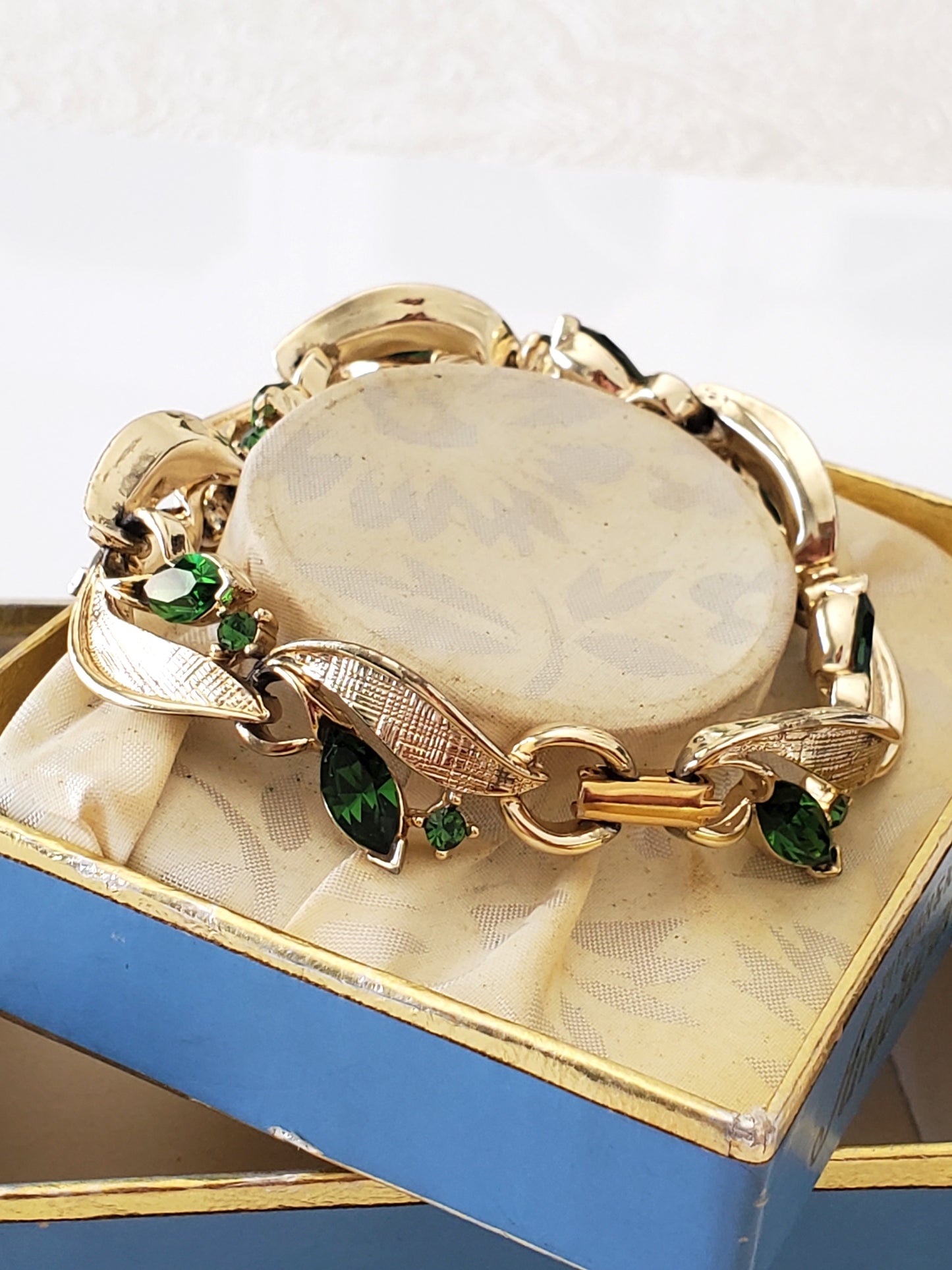 Vintage Green Rhinestone Lisner Designer Bracelet