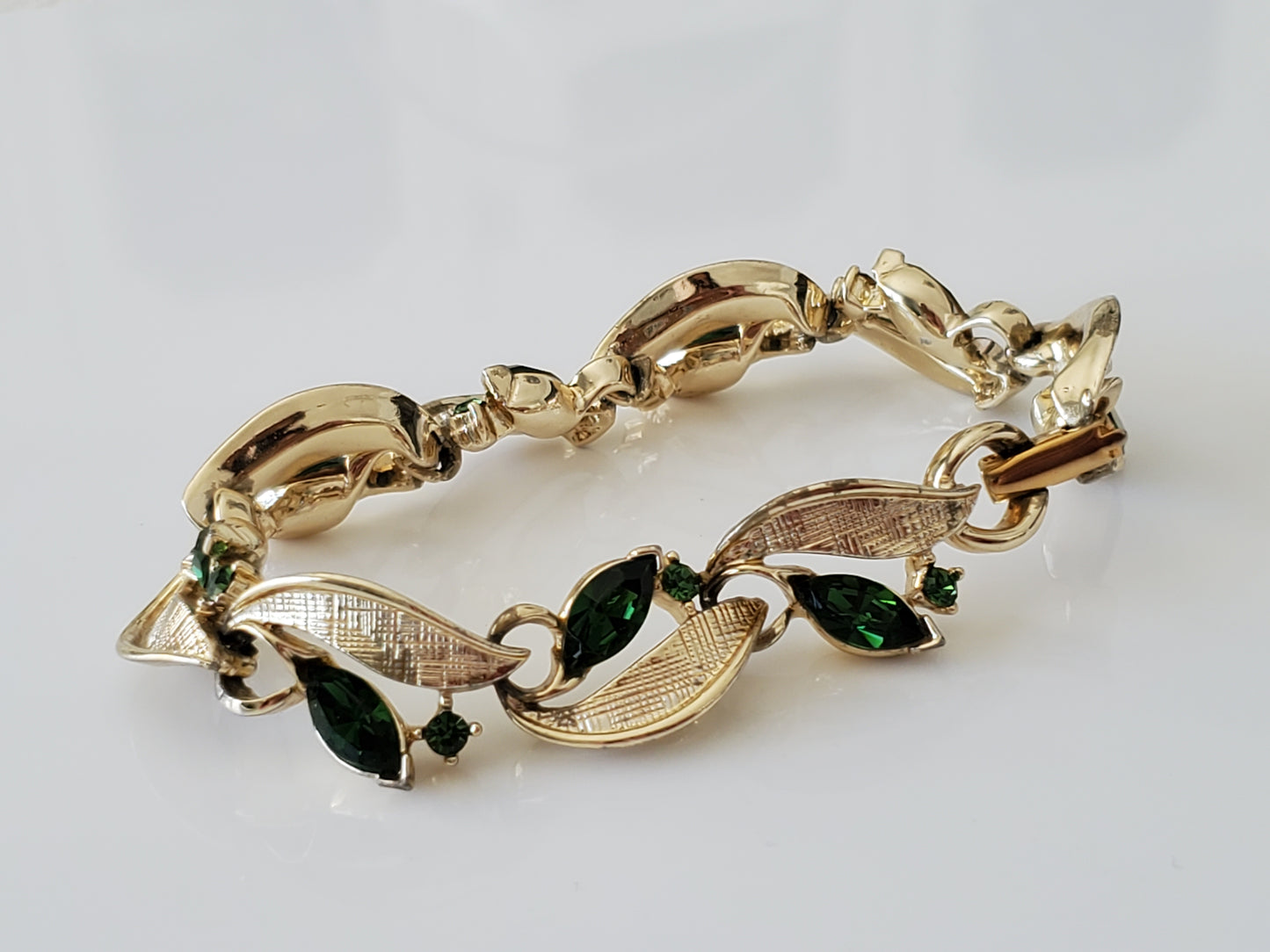 Vintage Green Rhinestone Lisner Designer Bracelet