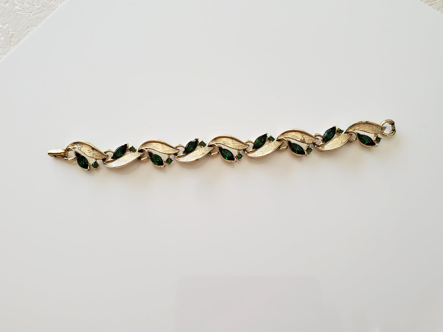 Vintage Green Rhinestone Lisner Designer Bracelet