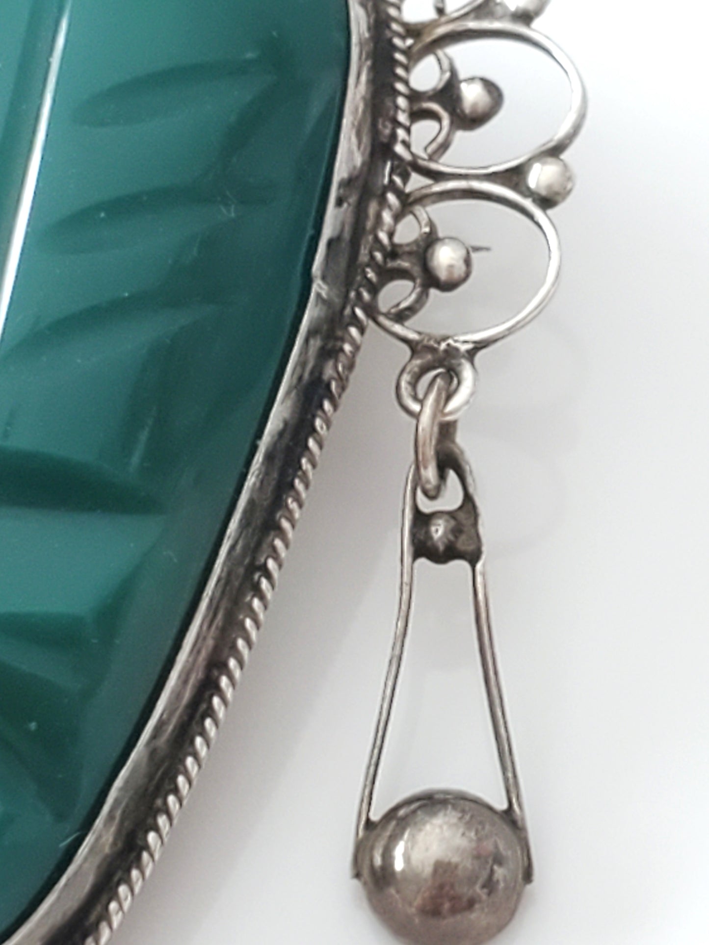 Vintage Sterling Silver Carved Chrysoprase Aztec Mayan Warrior Pin Brooch