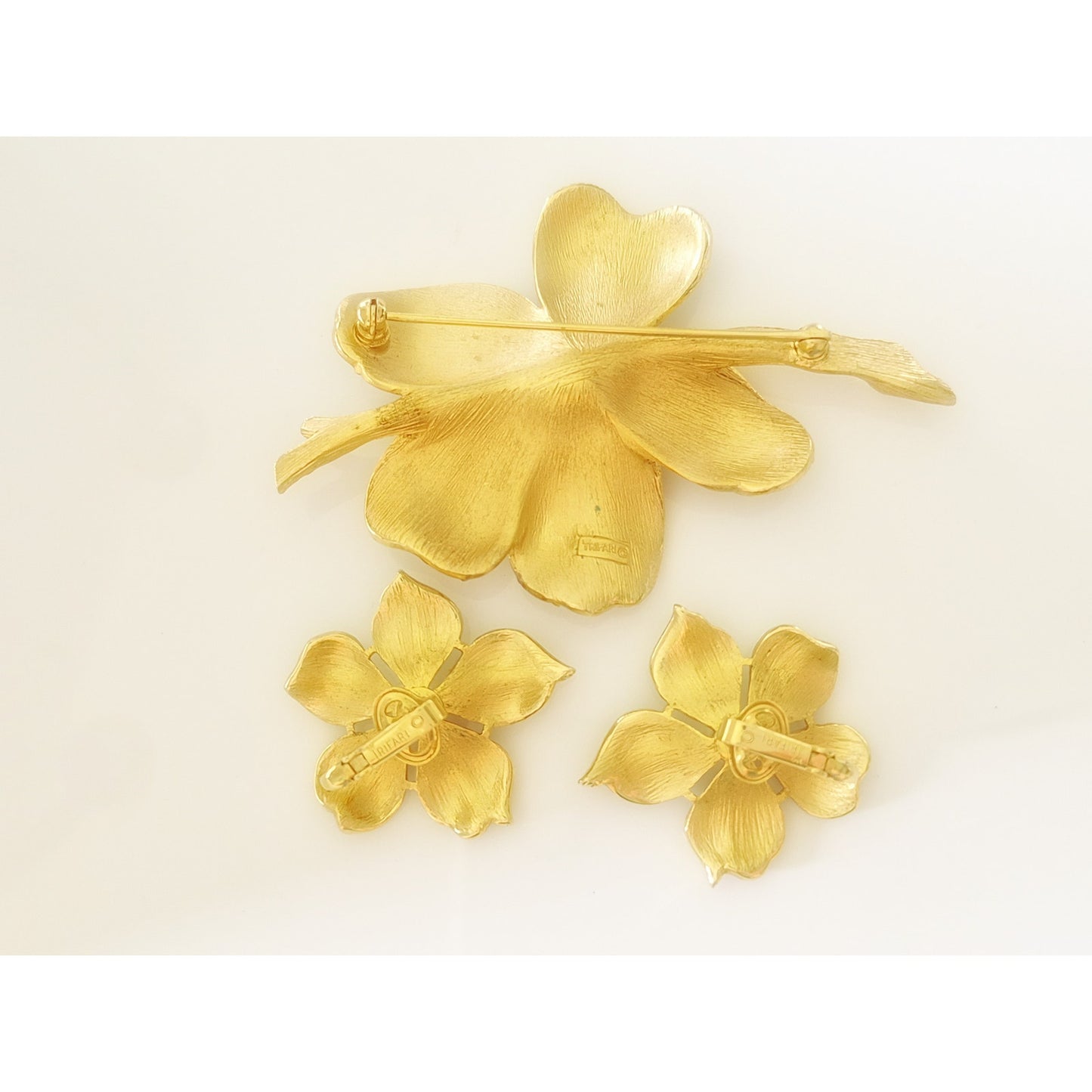 Vintage MCM Crown Trifari Designer Dogwood Flower and Brooch Set