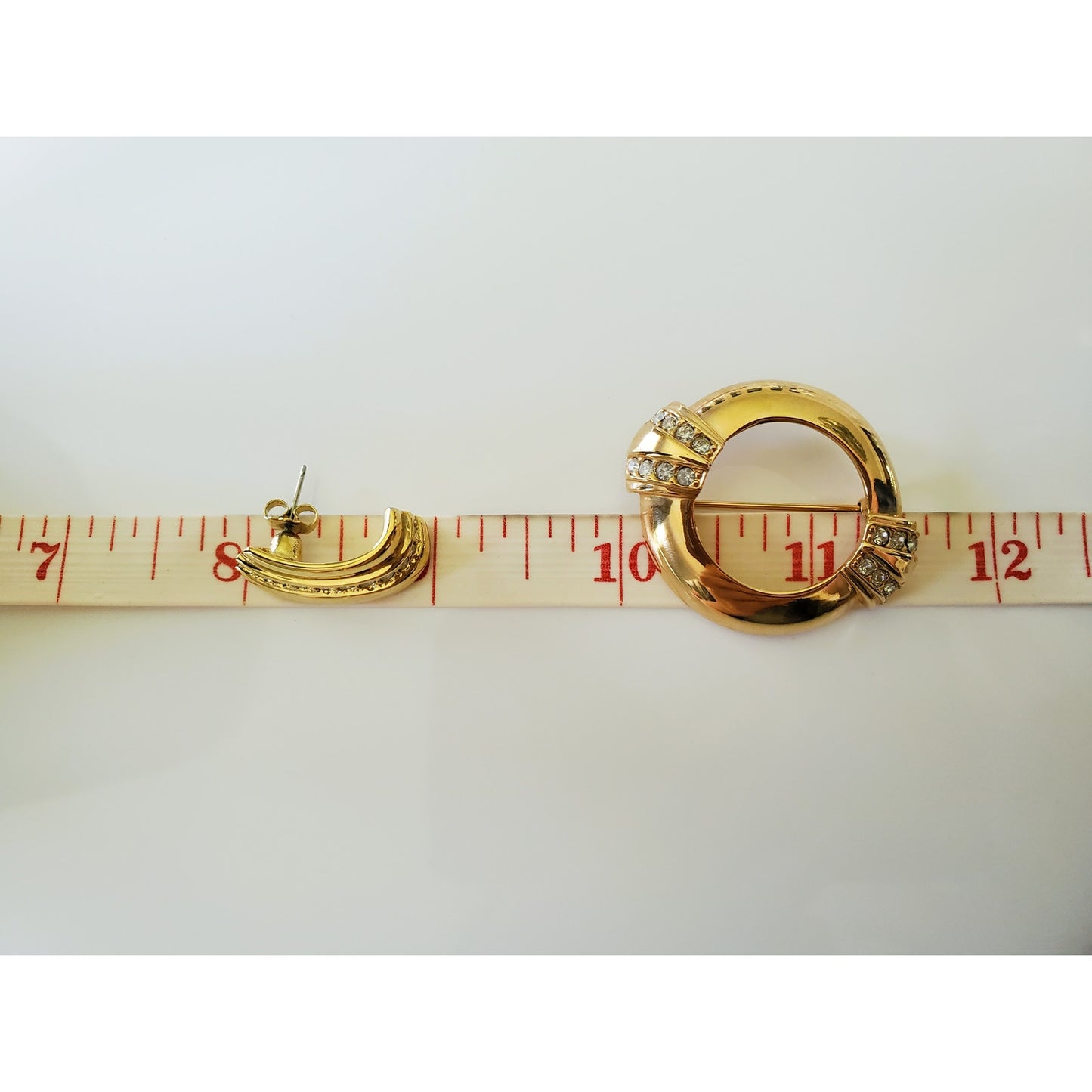 Vintage Gold Tone Avon 100 Years Jewelry Set