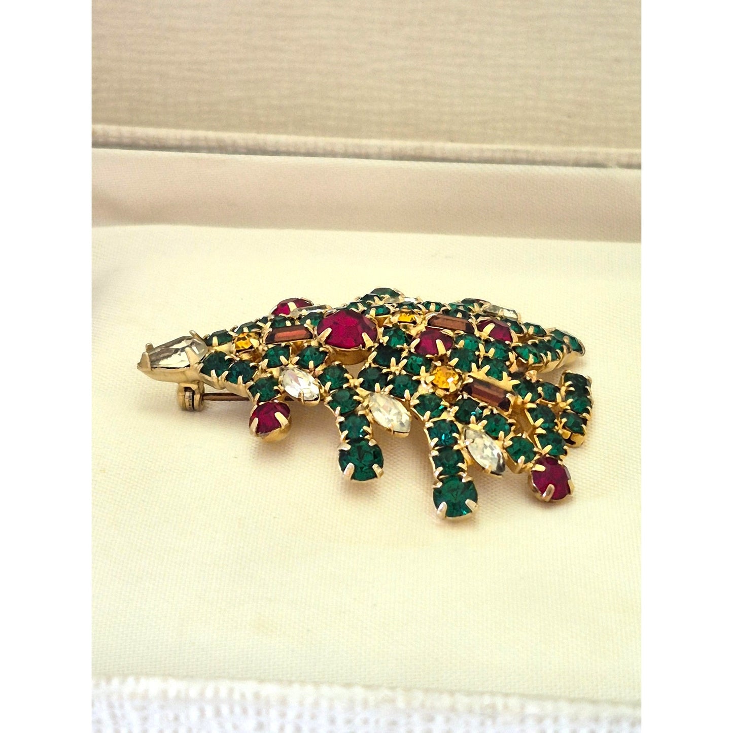 Vintage Christmas Tree Brooch