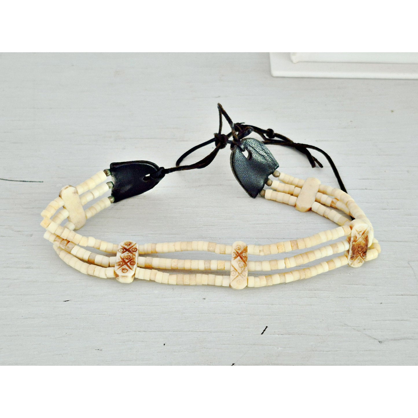 Vintage Native American Buffalo Bone Hairpipe Tribal Choker