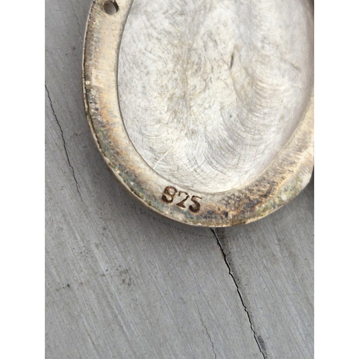 Vintage Sterling Silver Floral Engraved Locket
