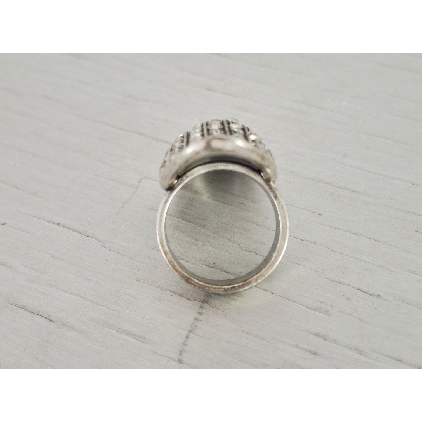 Vintage JewelMint Silver-tone Large Statement Ring