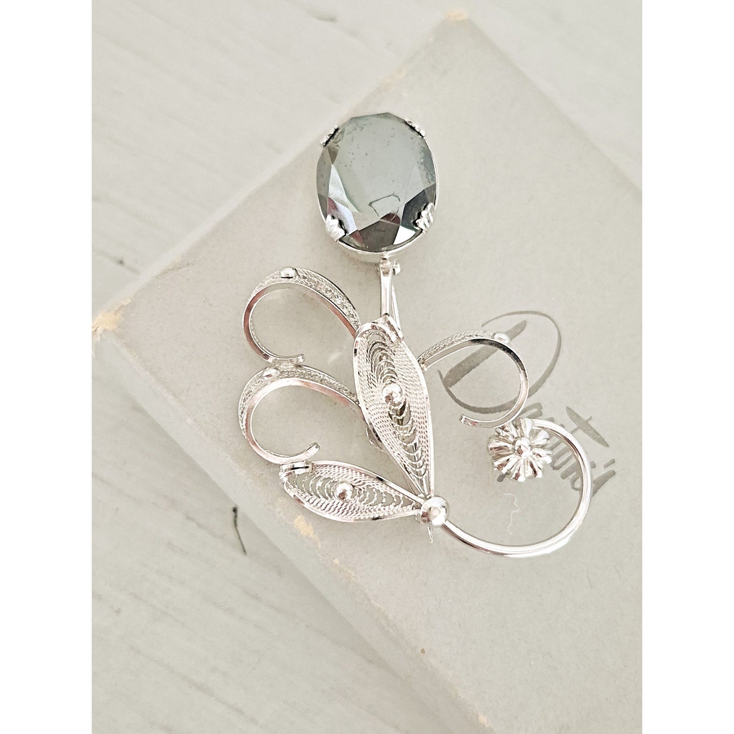 Vintage Sterling Silver Sorrento Designer Hematite Flower Filigree Brooch Pin