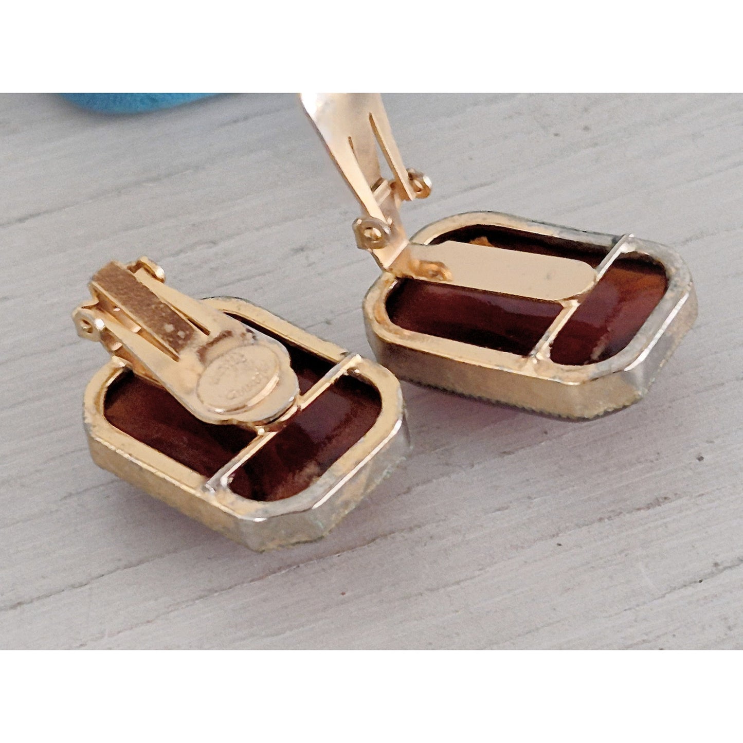 Vintage Hattie Carnegie Signed Carnelian Cabochon Earrings