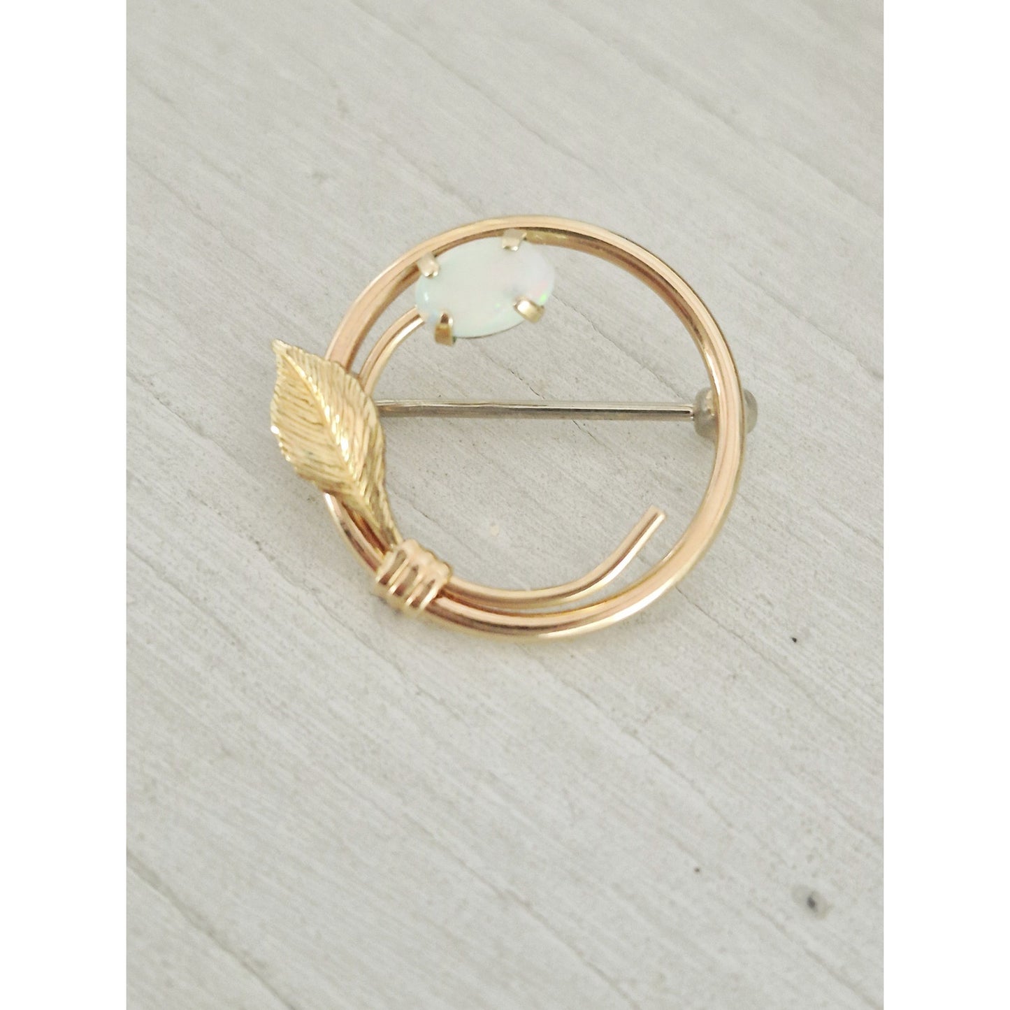 Vintage Krementz 14K Gold Overlay Genuine Fire Opal Wreath Pin