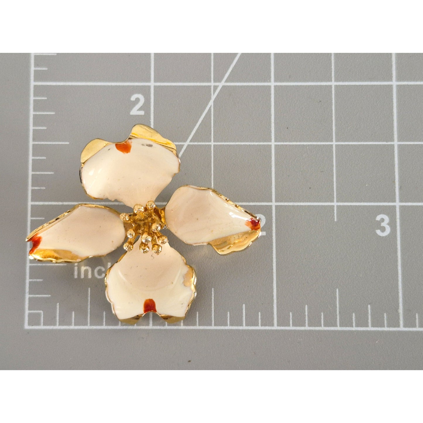 Vintage Cerrito 1985 Signed Gold-tone Dogwood Flower Brooch