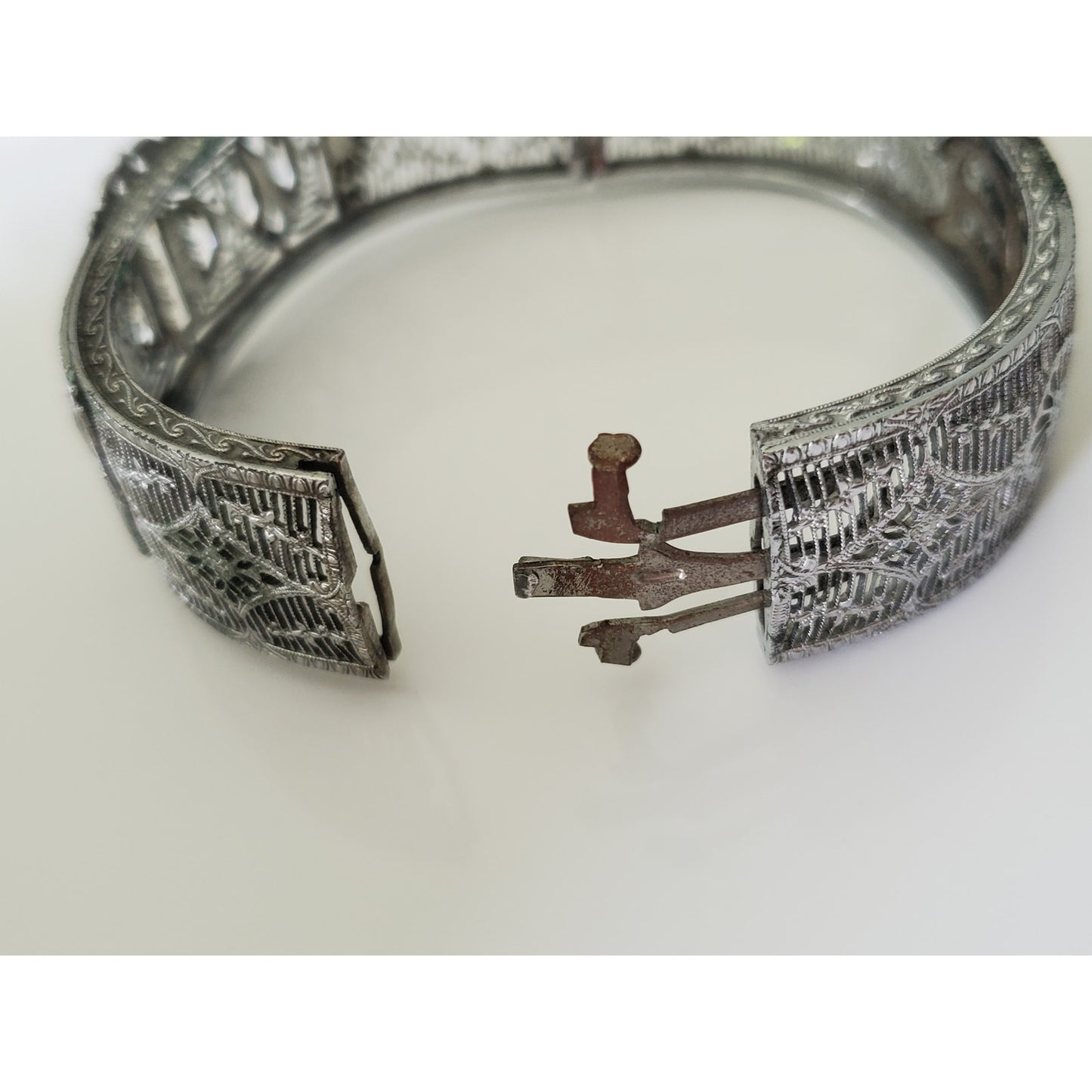 Vintage Art Deco Filigree Bracelet Project