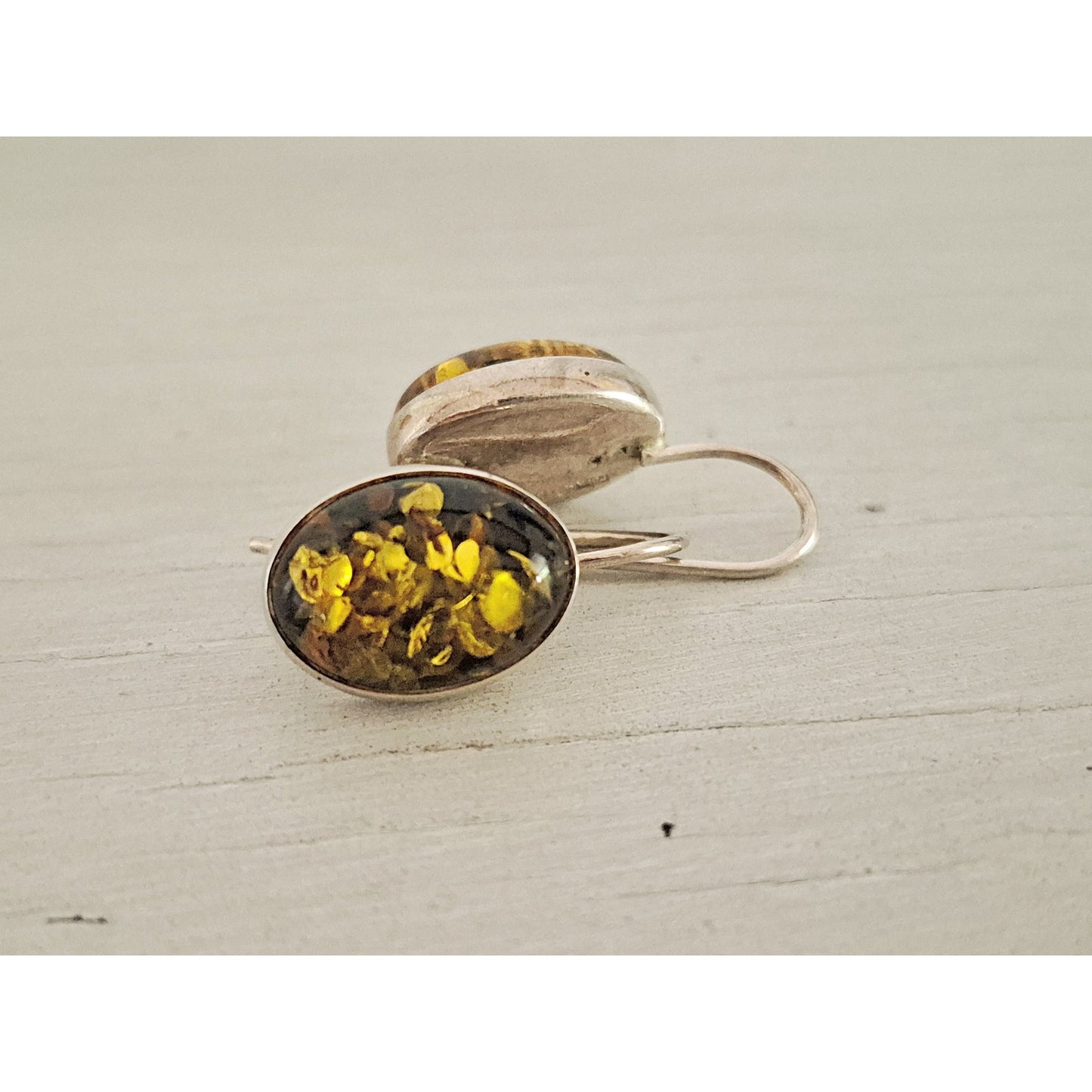 Vintage Valerio V-8 Poland  Sterling Silver Yellow Baltic Amber Drop Earrings