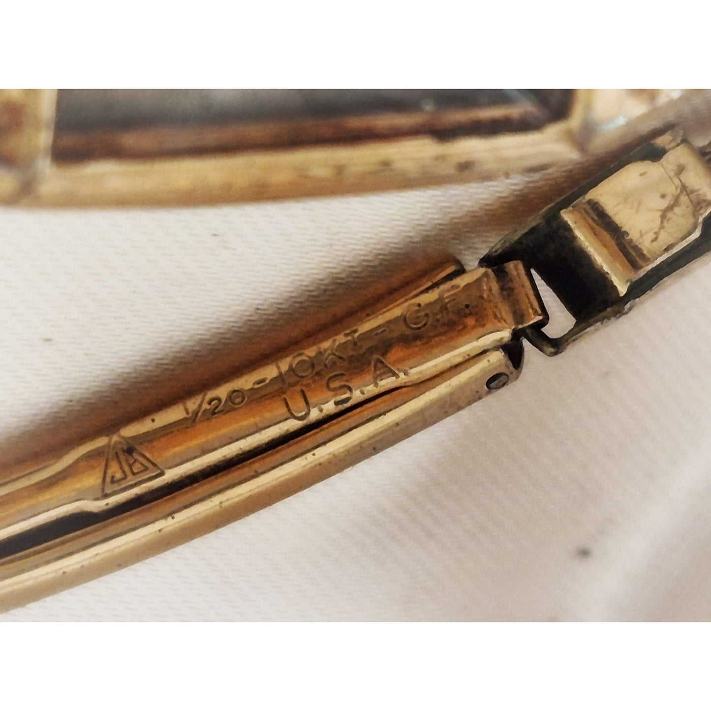 Vintage Antique Gold-fill Fill Wind-up Womens Watch