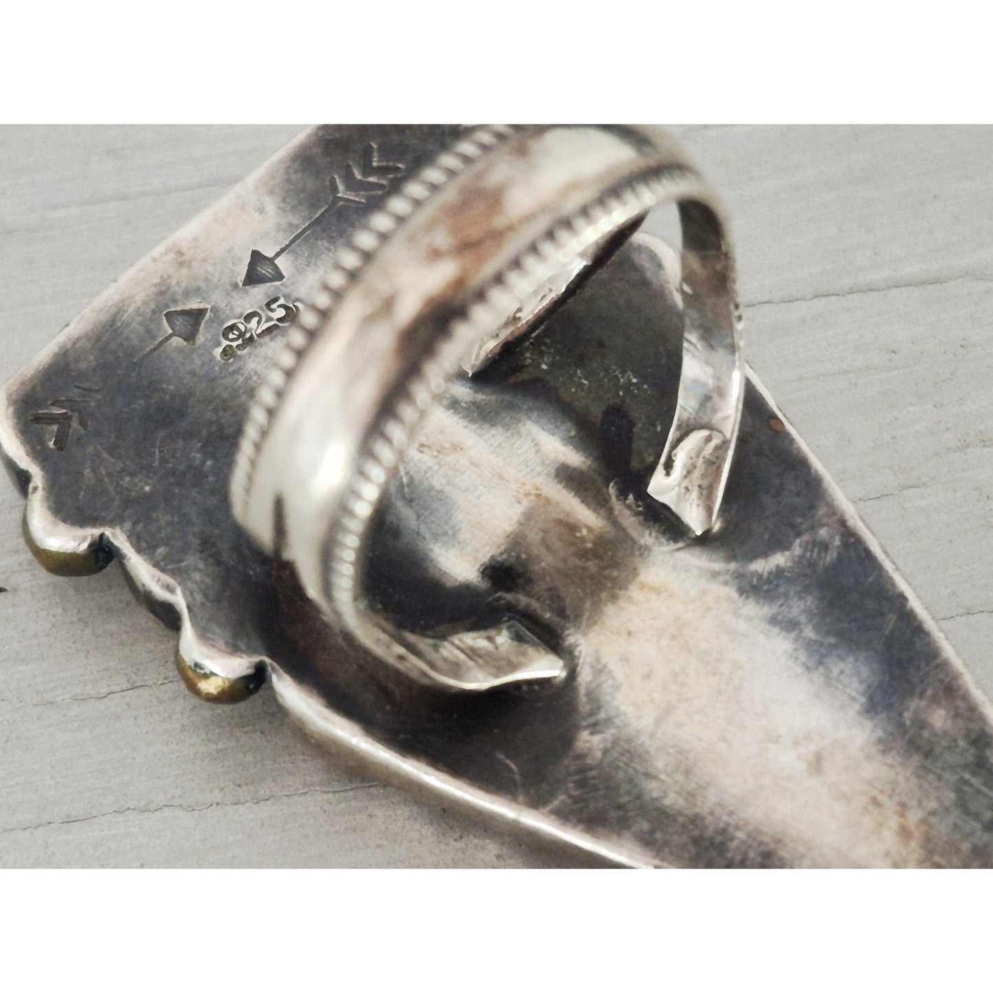 Vintage Sunbell Designer Southwestern Arrow Sterling Silver Ring