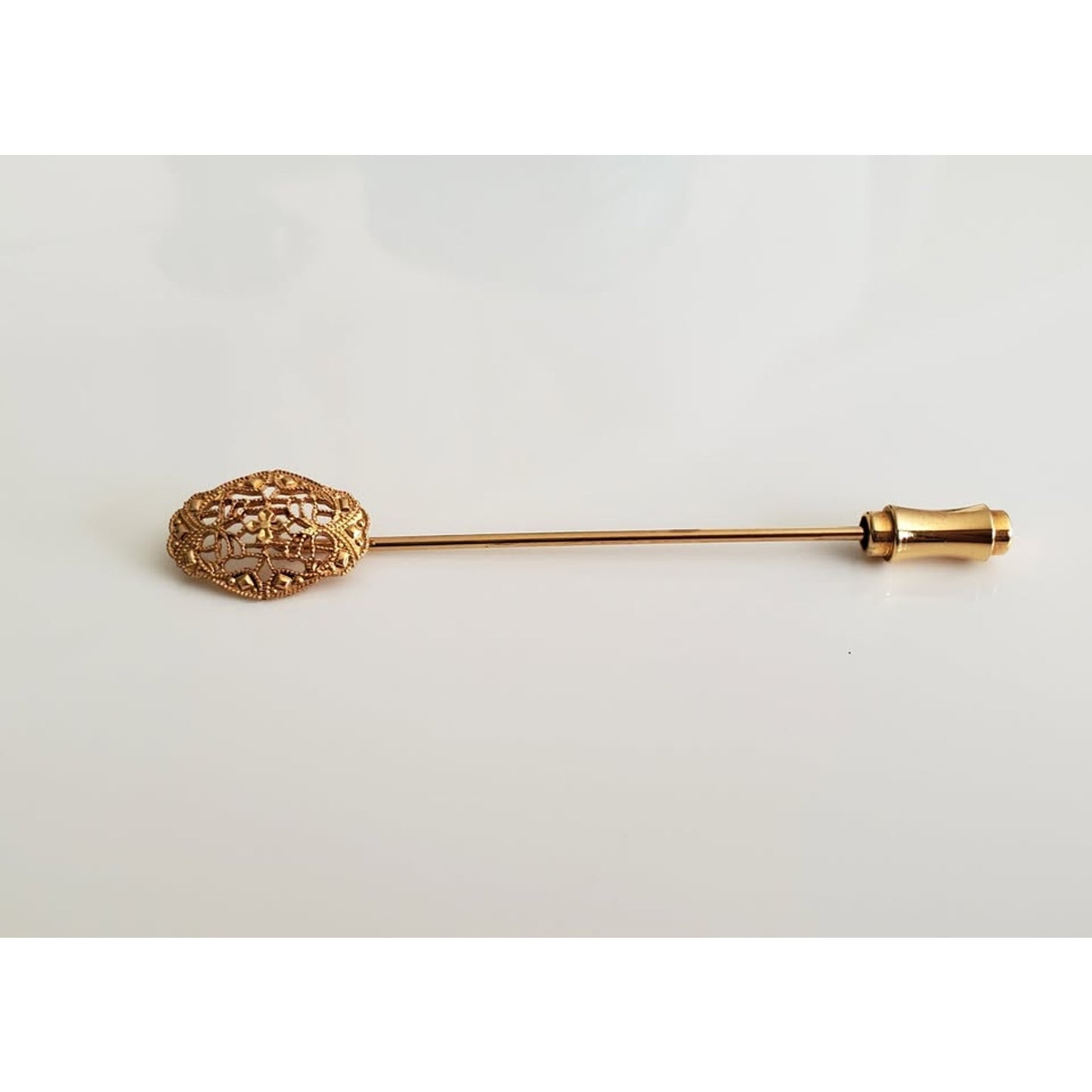 Vintage Art Deco Filigree Lapel Pin