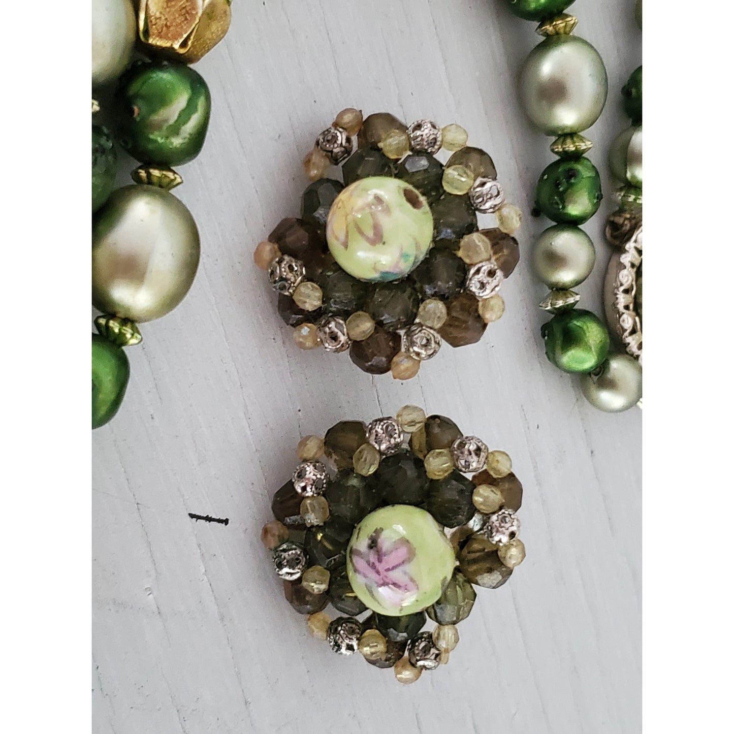 Vintage Green Tone Acrylic Beaded Hong Kong Necklace with Clip On Earrings