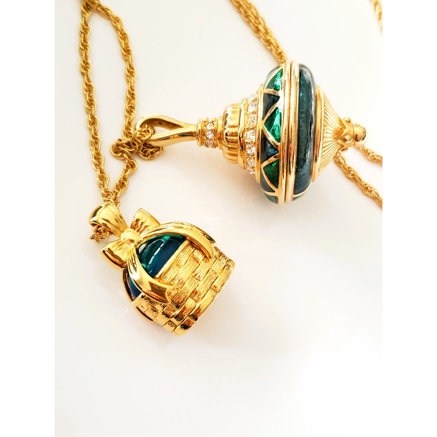 Vintage Joan Rivers and Swarovski Double Gold Tone Dreidel Necklace