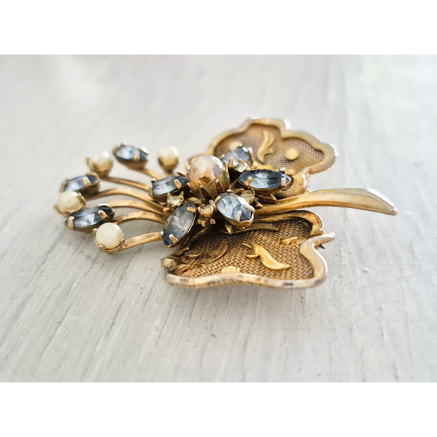 Vintage Gold Tone Blue Rhinestone and Faux Pearl Floral Brooch