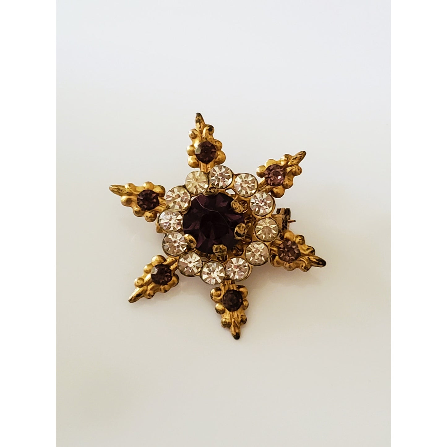 Vintage Star Purple Rhinestone Brooch