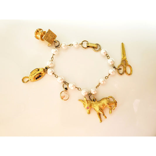 Vintage Gold Tone Faux Pearl Charm Bracelet