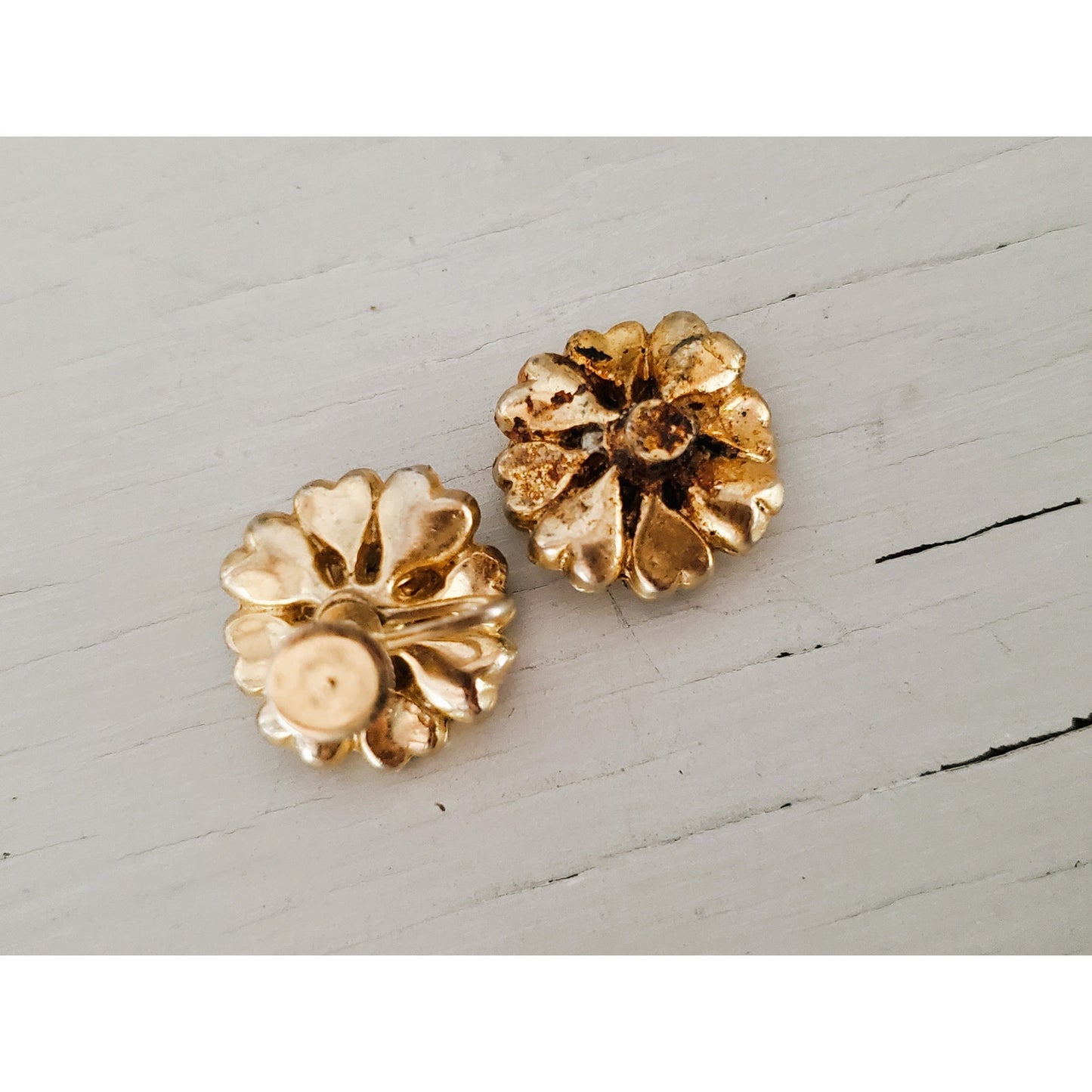 Vintage Gold Tone and Green Rhinestone Brooch and Earring Set
