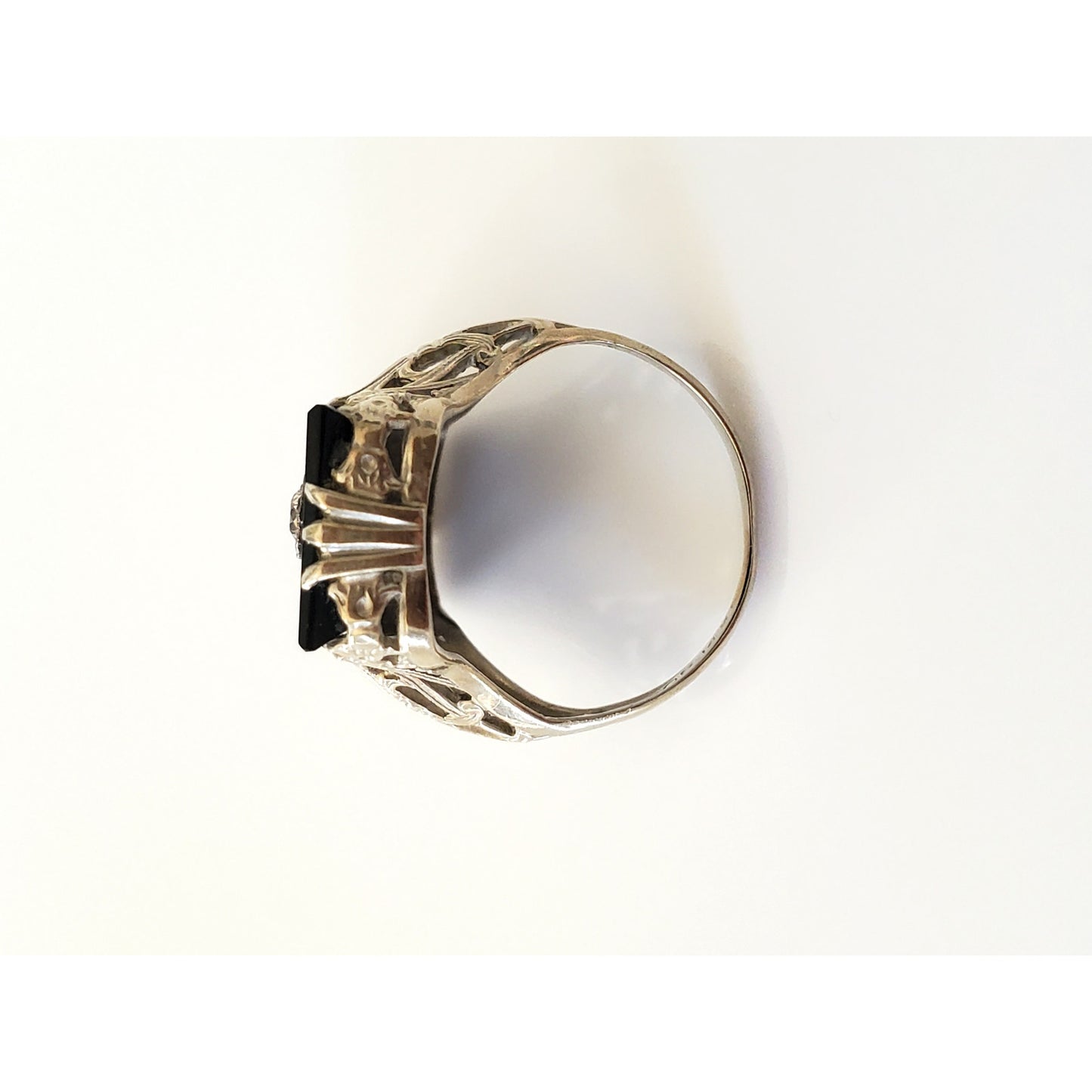 Vintage Art Deco 14K Gold Ostby Barton Onyx and Diamond FIligree Ring