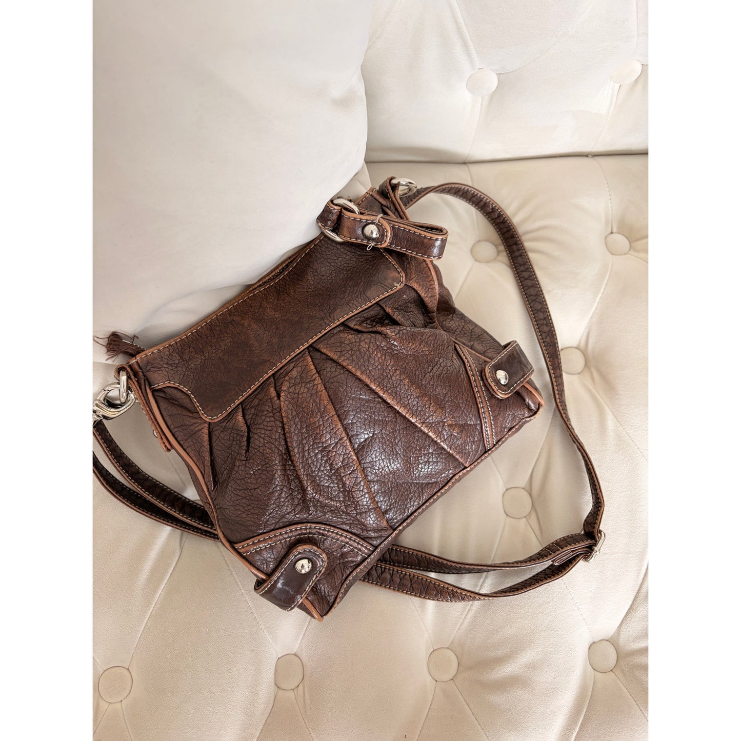 Black Rivet Vintage Dark Brown Bag