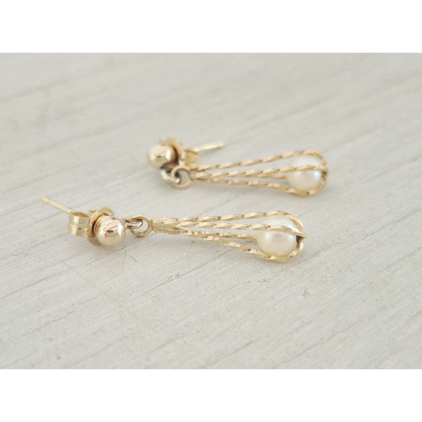 14K Gold Mini Cultured Pearl Dangle Earrings