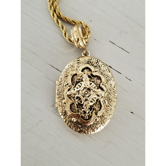 Vintage Victorian Double Sided Locket Necklace