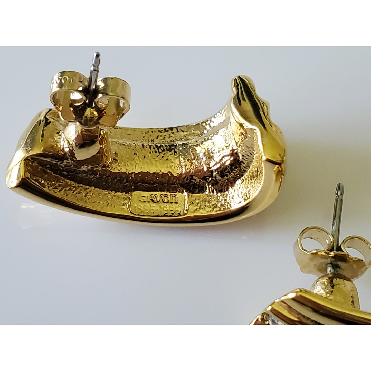 Vintage Gold Tone Avon 100 Years Jewelry Set