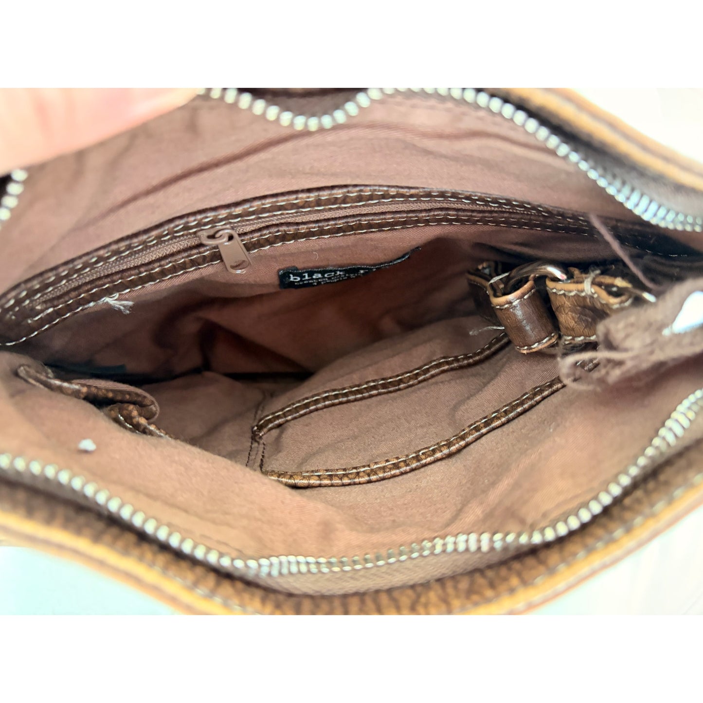 Black Rivet Vintage Dark Brown Bag