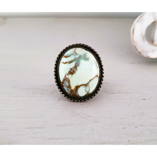 Vintage Southwestern Sterling Silver Light Green Turquoise Ring