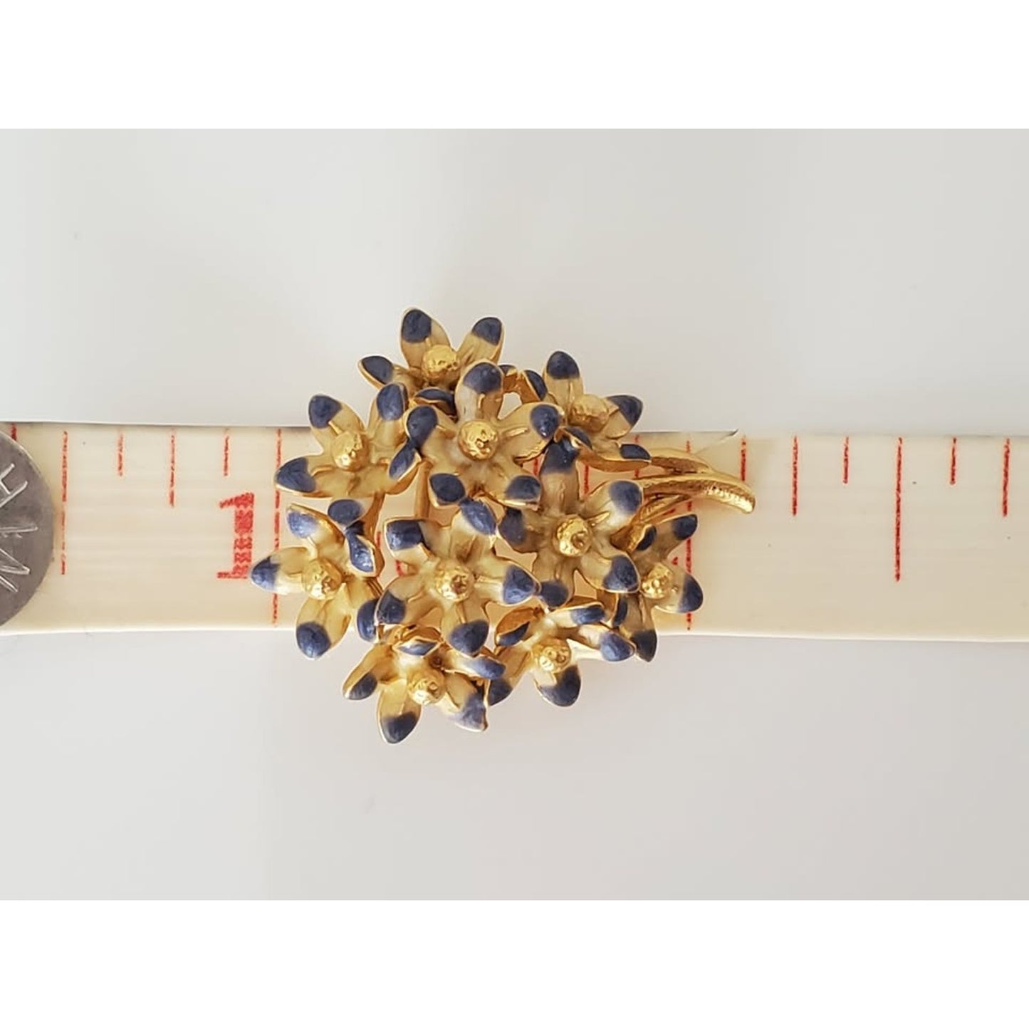 Vintage Joan Rivers Blue Floral Bouquet Pin Brooch