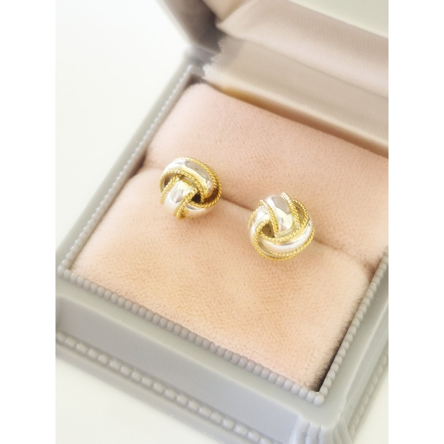 Vintage Sterling Silver 9mm Knotted Ribbon Ball Stud Earrings