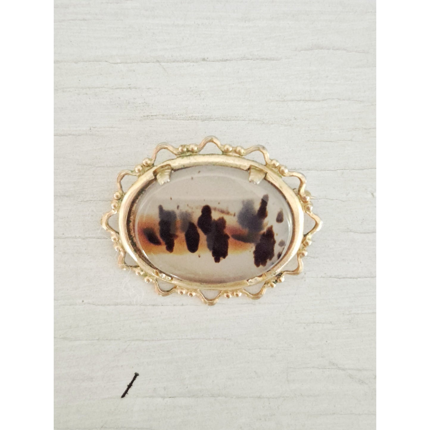 Vintage Montana Agate Gold Tone Oval Brooch