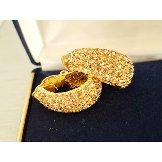 Vintage Signed Ciner Gold-Tone Rhinestone Pave Clip-on Earrings