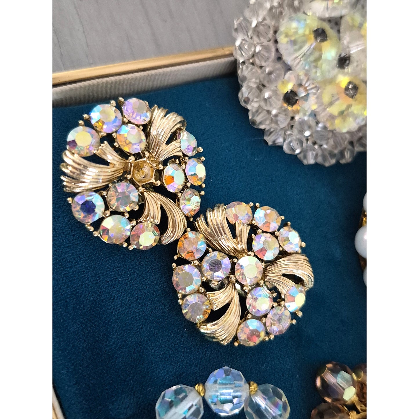 Vintage AB Jewelry Lot