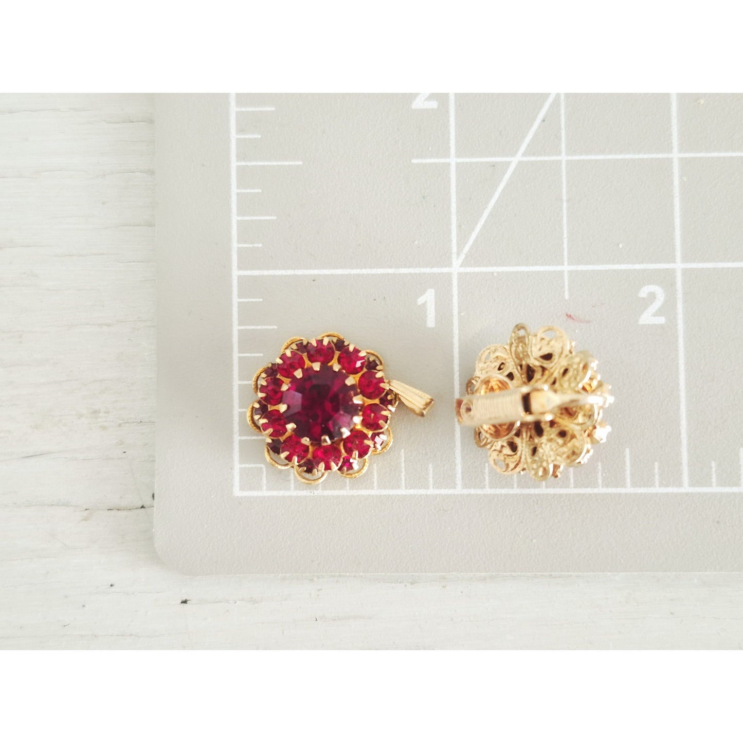 Vintage Sarah Coventry Ruby Red Cluster Pendant and Earring Set