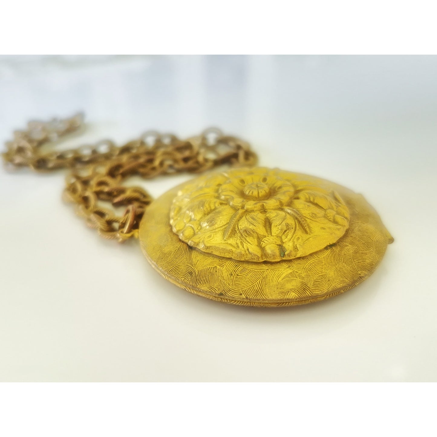 Vintage Large Round Ornate Locket Chain Necklace
