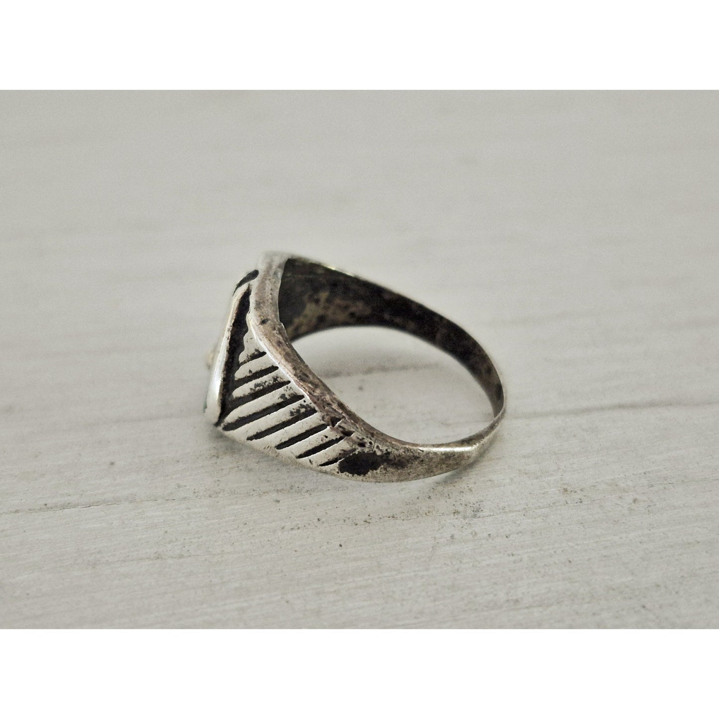 Vintage Sterling Silver Turquoise Native American Bear Paw Pinky Ring