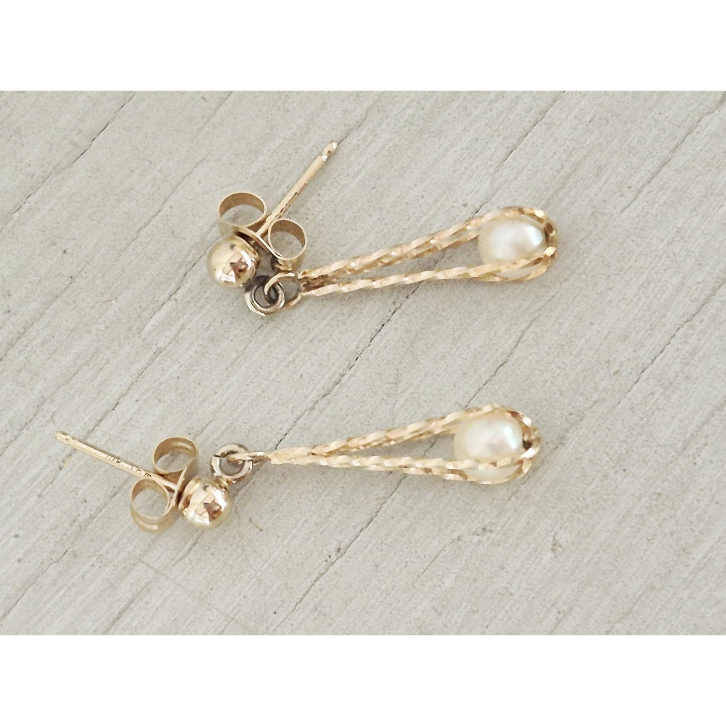 14K Gold Mini Cultured Pearl Dangle Earrings