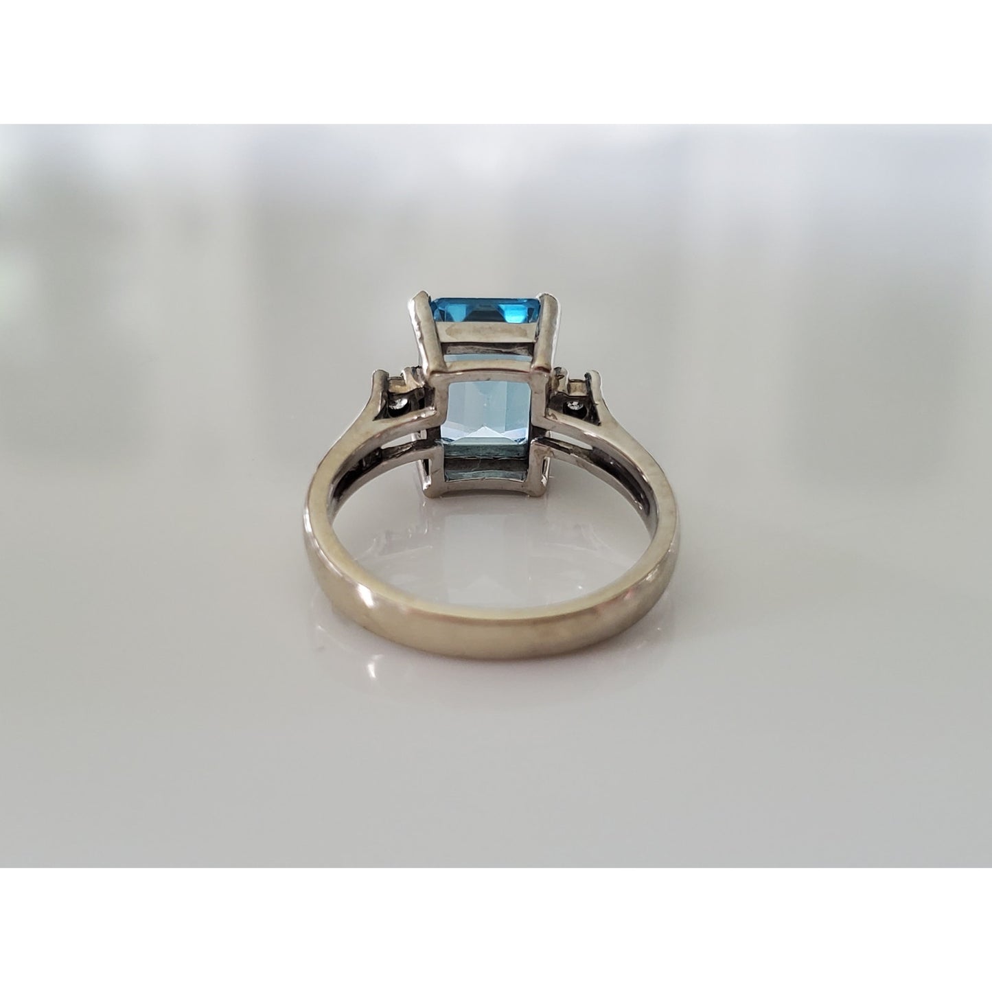 Vintage 14K White Gold Topaz and Diamond Ring