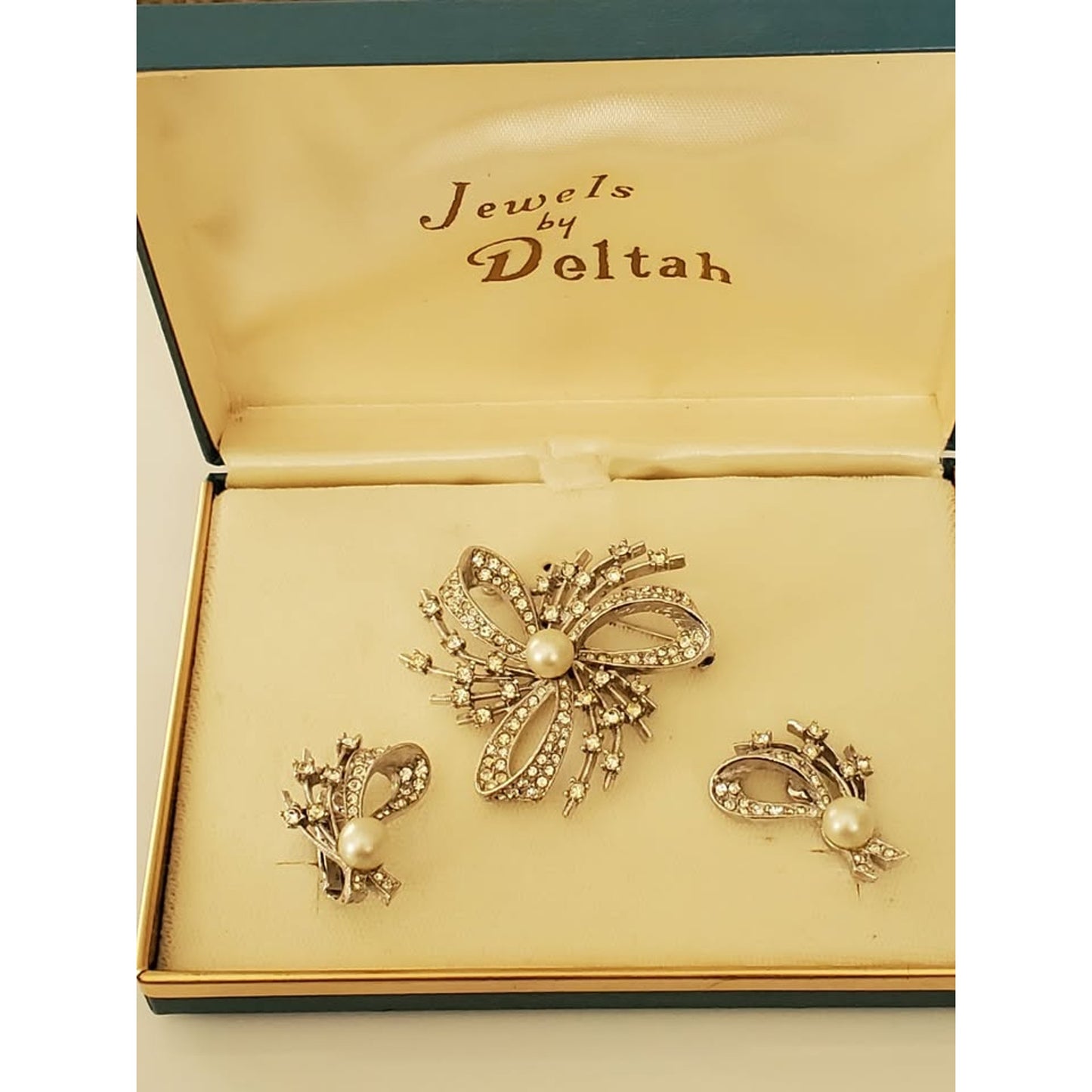 Vintage Deltah Pearl and Rhinestone Brooch and Earring Set
